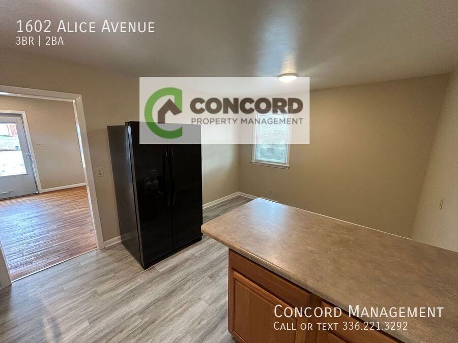 1602 Alice Ave - Photo 5 of 19