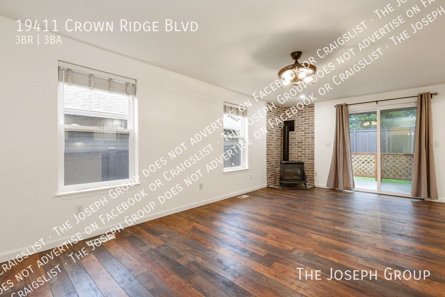 19411 Crown Ridge Blvd - Photo 2 of 38