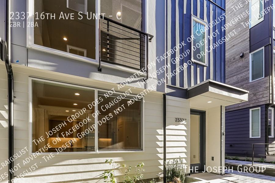 2337 16th Ave S #C - Photo 2 of 28