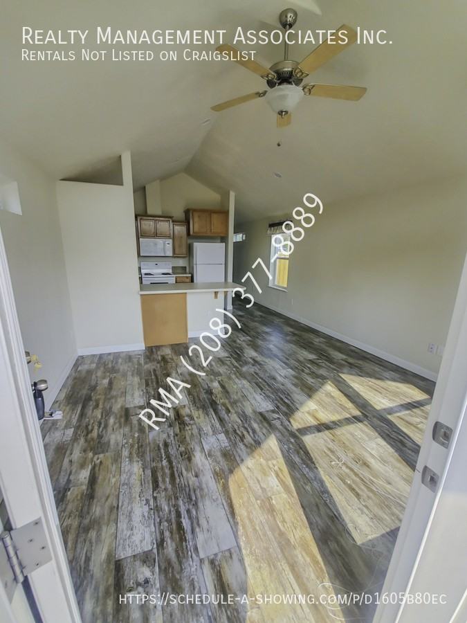 320 S 2nd Ave - Photo 4 of 15