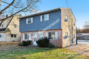 428 N Riverview Dr - Photo 1 of 1