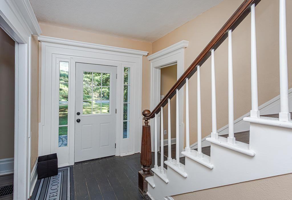 2030 Holloway Rd - Photo 2 of 38