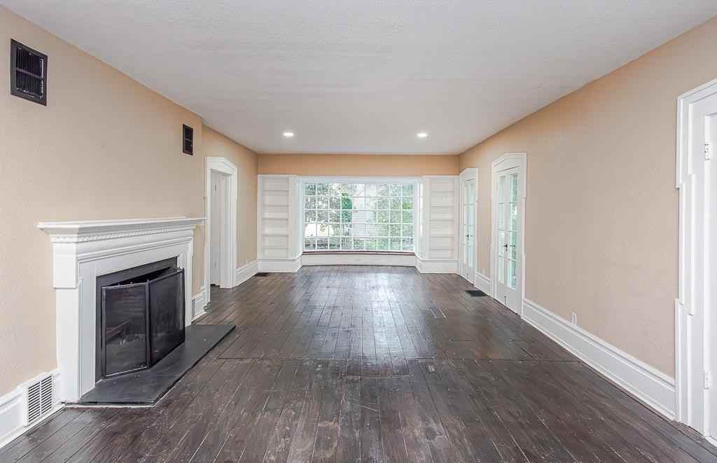 2030 Holloway Rd - Photo 5 of 38