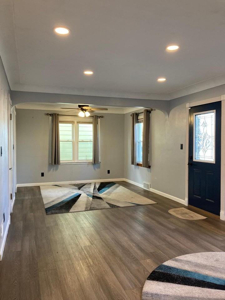 3157 Strathmoor Ave - Photo 2 of 19