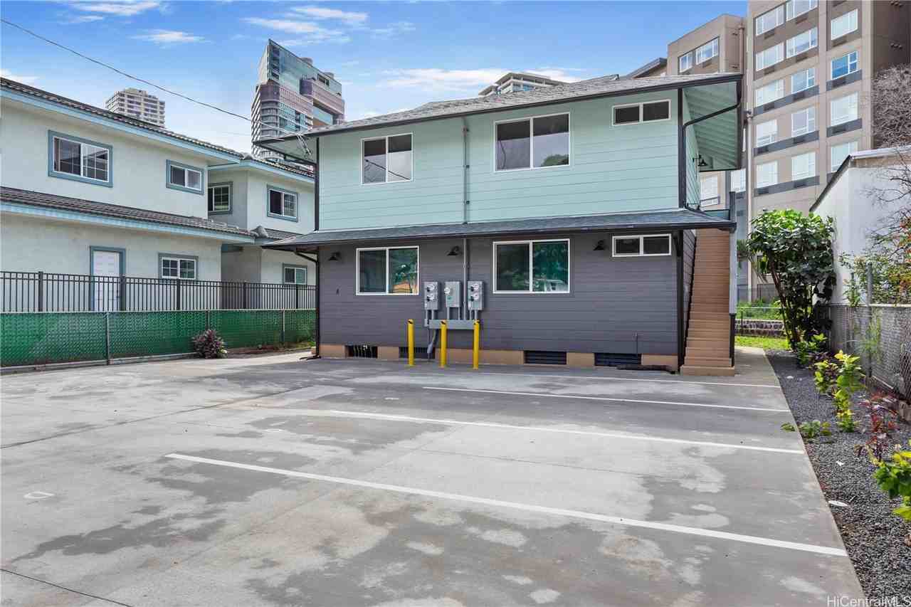 1861 Kapiolani Blvd #E - Photo 6 of 9