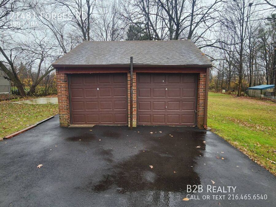 21481 Forbes Rd - Photo 2 of 30