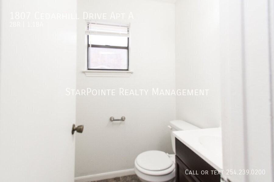 1807 Cedarhill Dr Apt A #A - Photo 7 of 14