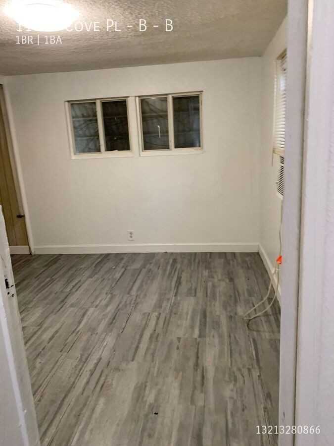 11840 Cove Pl #B - Photo 3 of 8