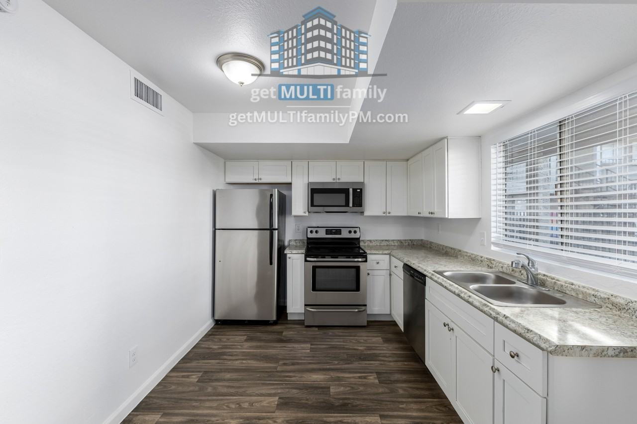 1923 E Hayden Ln #201 - Photo 6 of 19