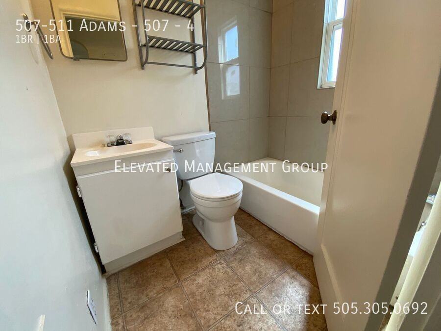 87108 507-511 Adams - 507 #4 - Photo 3 of 6