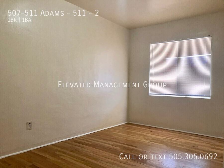 507-511 Adams - 511 #2 - Photo 4 of 10