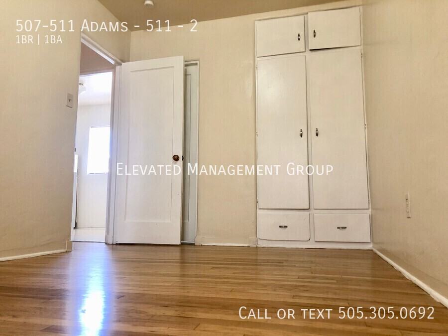 507-511 Adams - 511 #2 - Photo 5 of 10