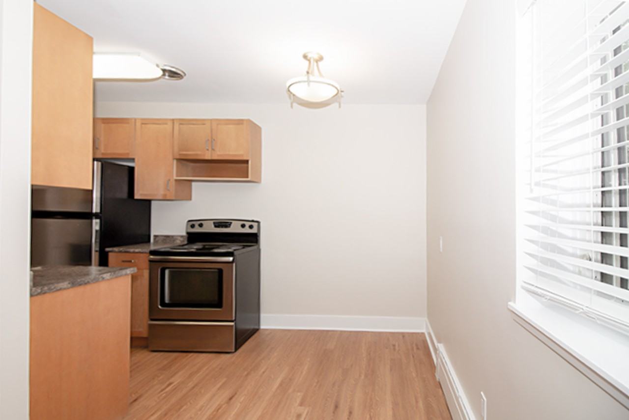 112/114 River Avenue - Photo 3 of 10