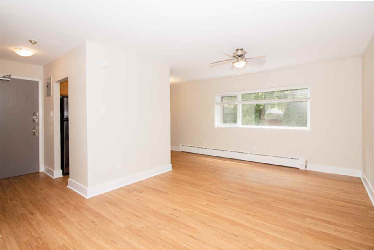 112/114 River Avenue - Photo 4 of 10