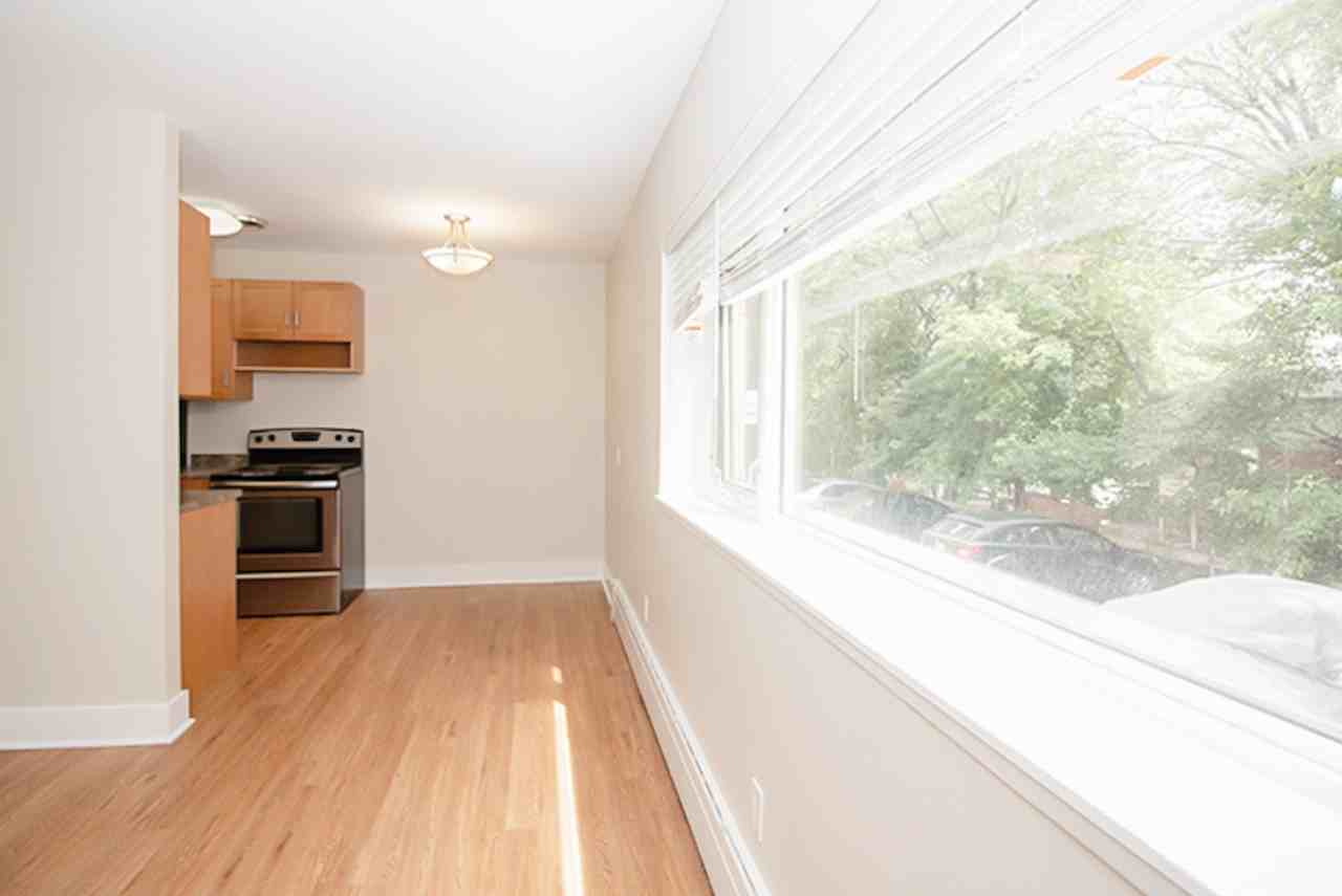 112/114 River Avenue - Photo 6 of 10