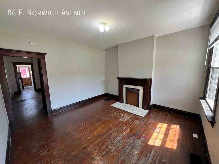 86 E Norwich Ave - Photo 2 of 25