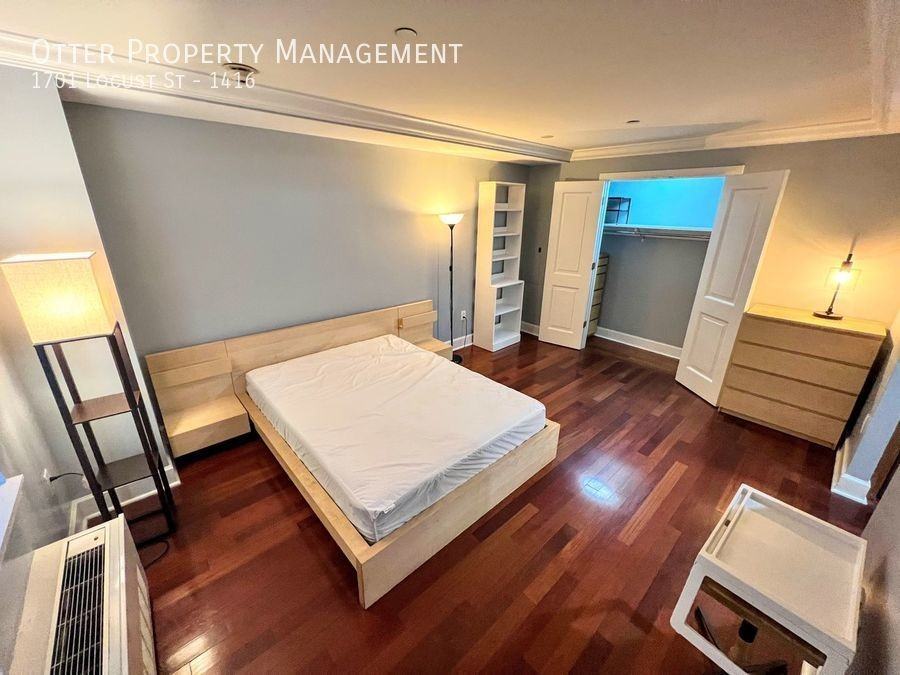 1701 Locust St #1416 - Photo 2 of 19