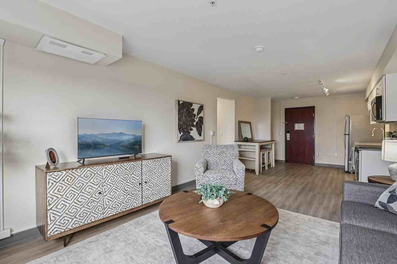 Woodland Flats - Photo 5 of 98