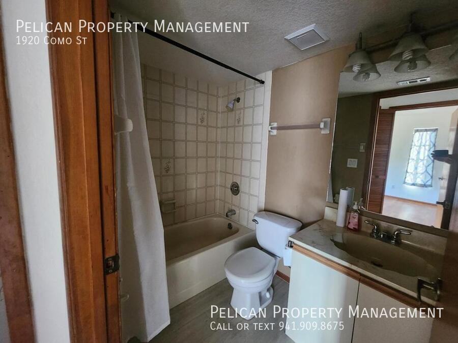 1920 Como St - Photo 7 of 24