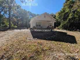 7224 Tyner Rd Frnt - Photo 1 of 1