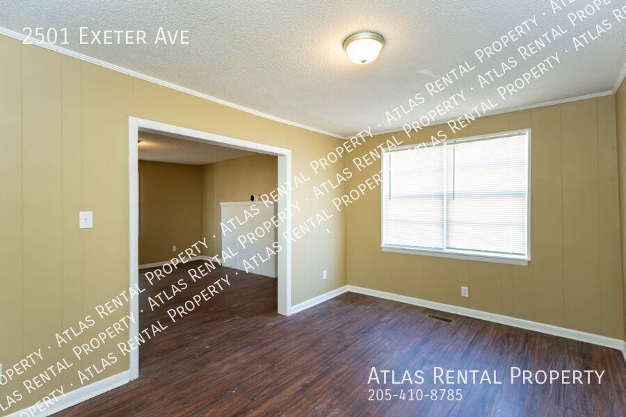 2501 Exeter Ave - Photo 7 of 25