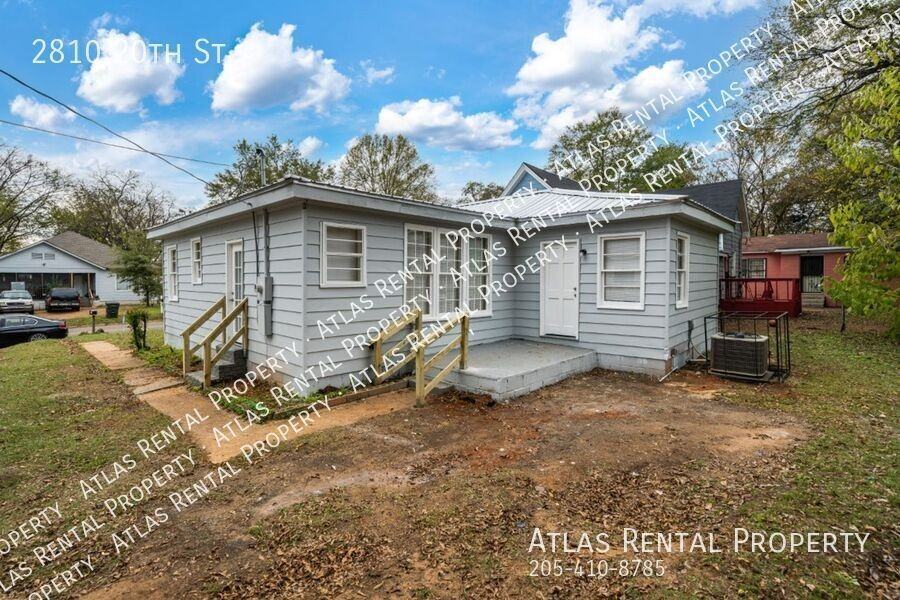 2810 20th St - Photo 2 of 20