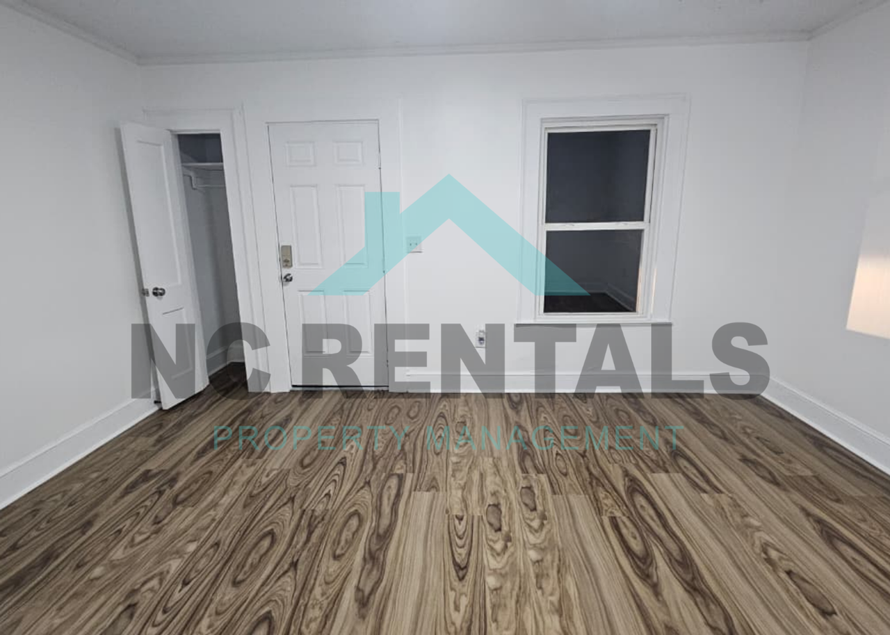 124 Depot St - Photo 3 of 34