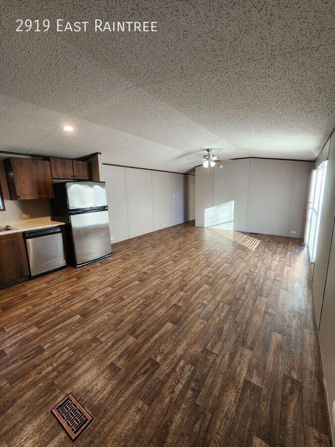 2919 E Raintree Ave - Photo 5 of 8