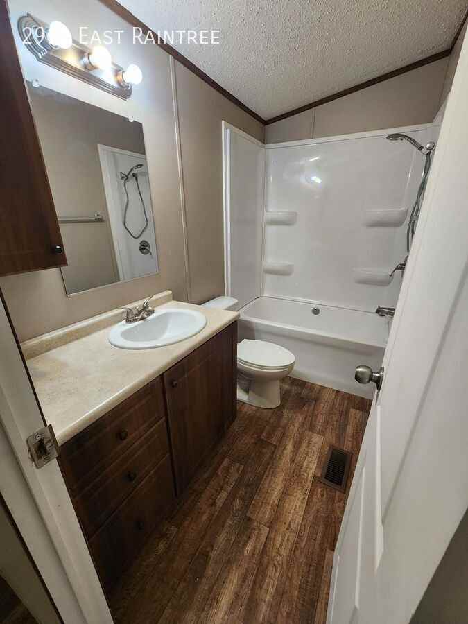 2919 E Raintree Ave - Photo 6 of 8