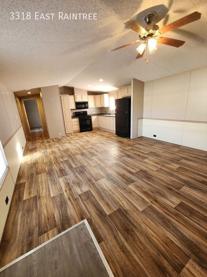 3318 E Raintree Ave - Photo 4 of 8