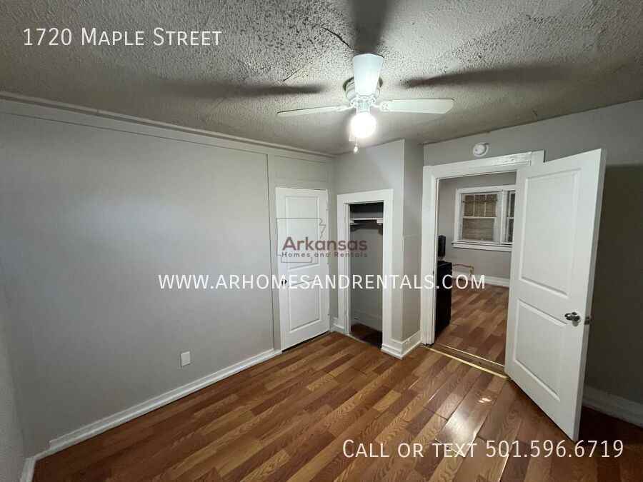 1720 Maple St - Photo 6 of 10