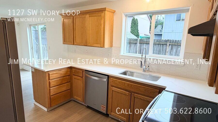 1127 Sw Ivory Loop - Photo 7 of 25