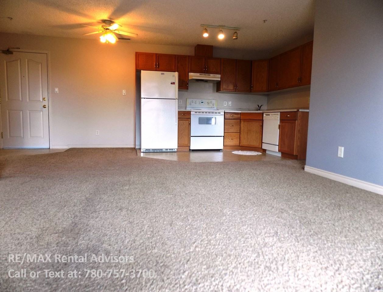 16303 95 St Nw - Photo 3 of 19