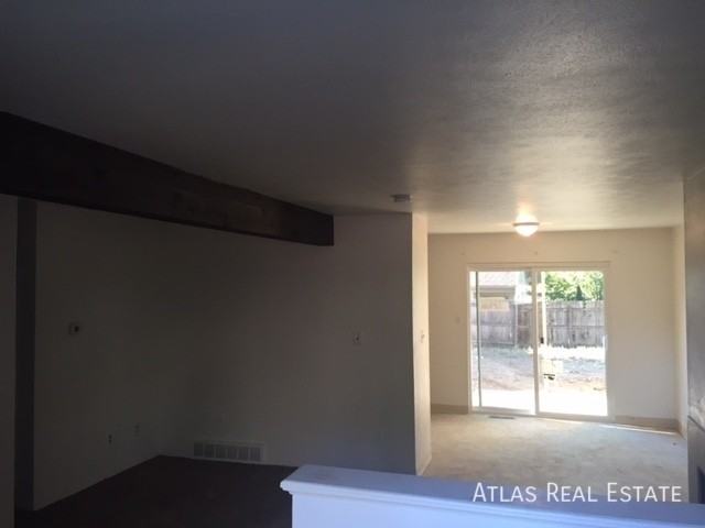 4485 Driftwood Pl - Photo 6 of 8