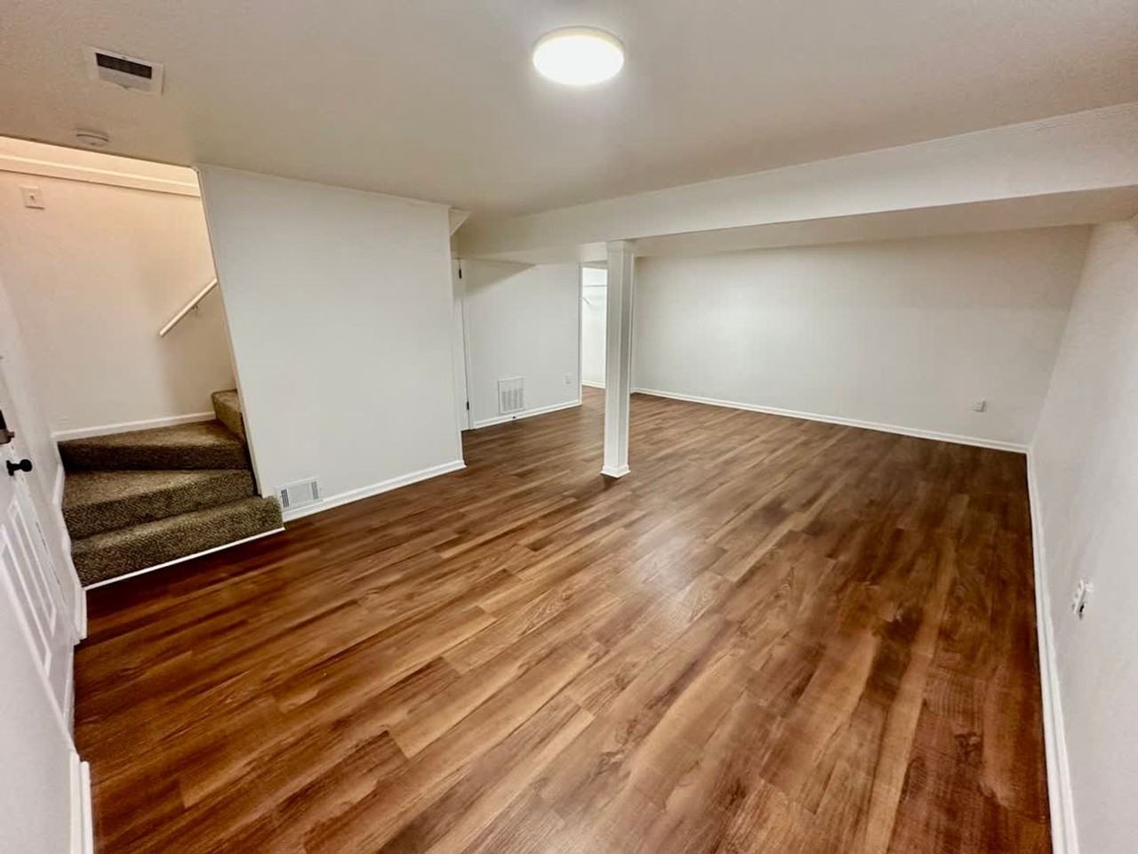 345 Harvard Dr - Photo 6 of 17