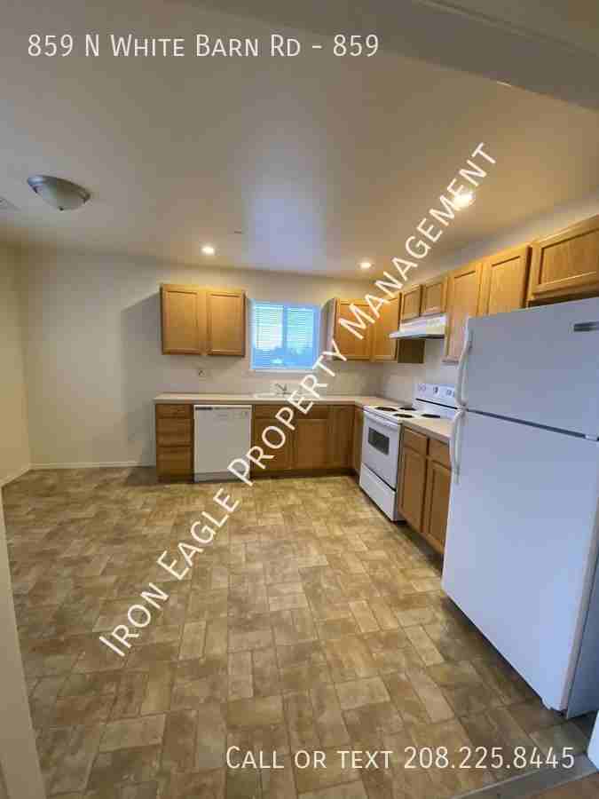 859 N White Barn Rd #859 - Photo 3 of 20