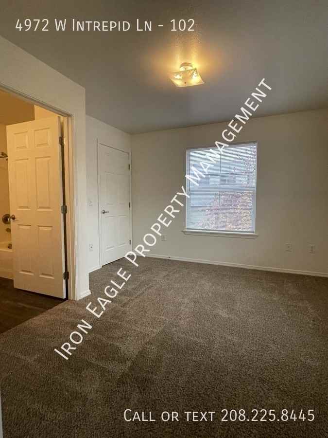 4972 W Intrepid Ln #102 - Photo 7 of 12