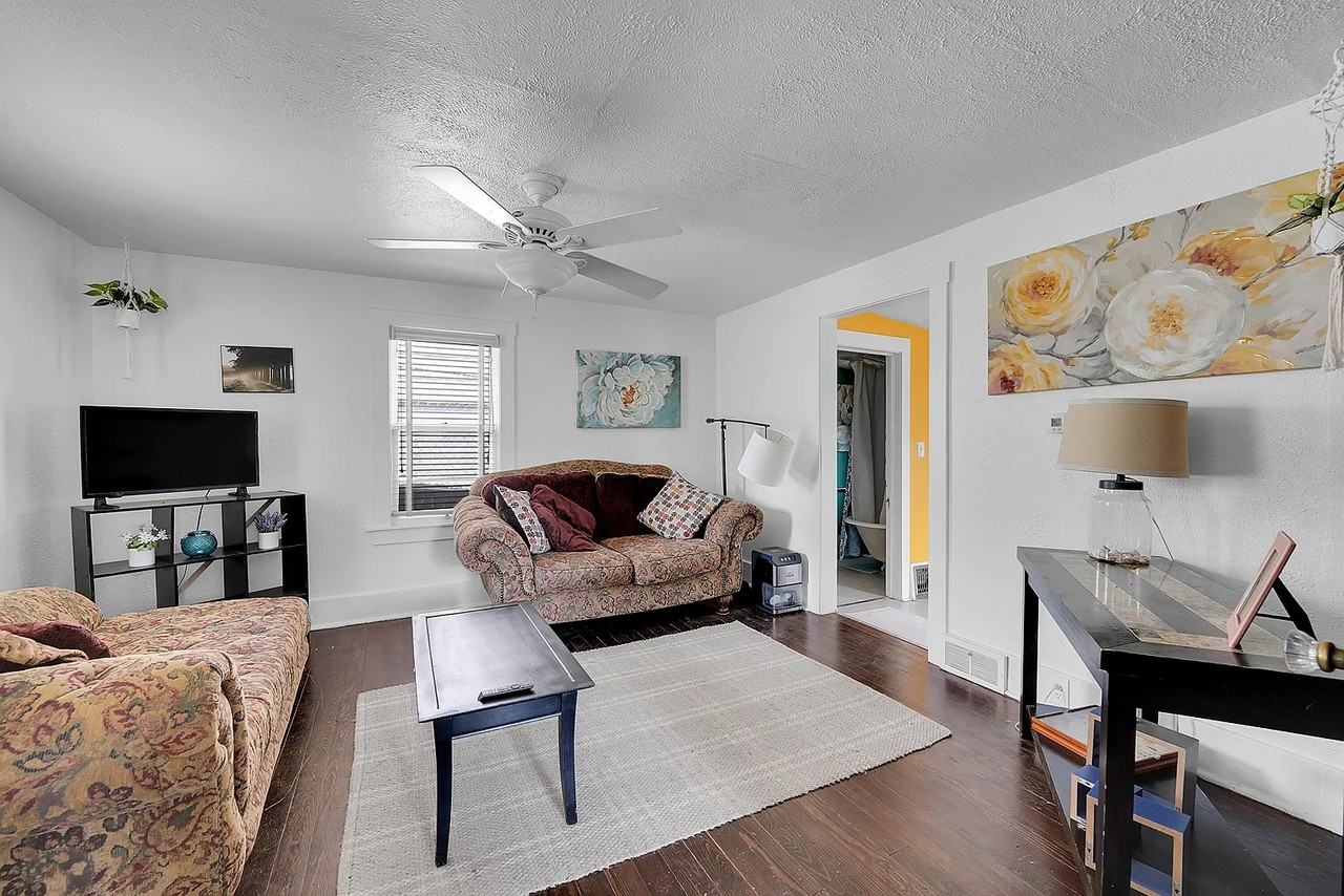 26 S Osceola St - Photo 5 of 20