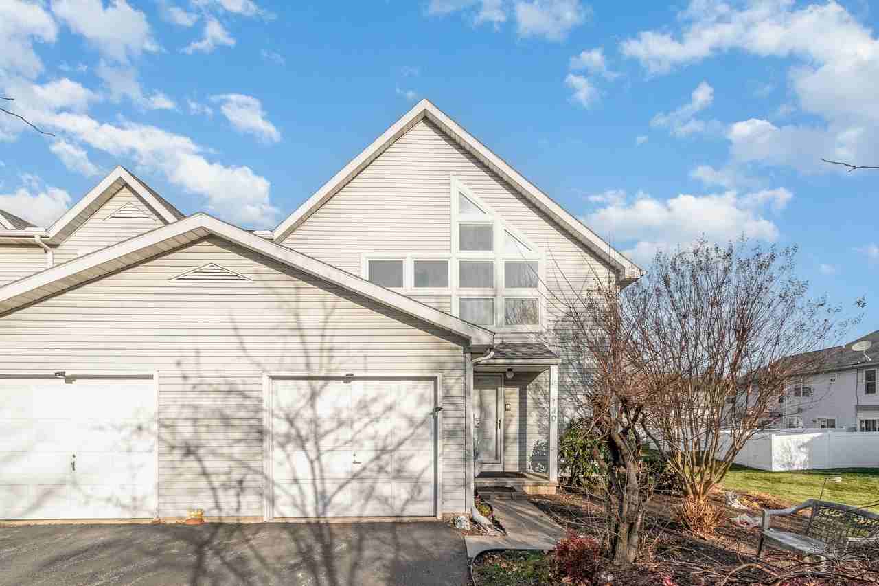 130 Fawn Rdg N - Photo 2 of 30