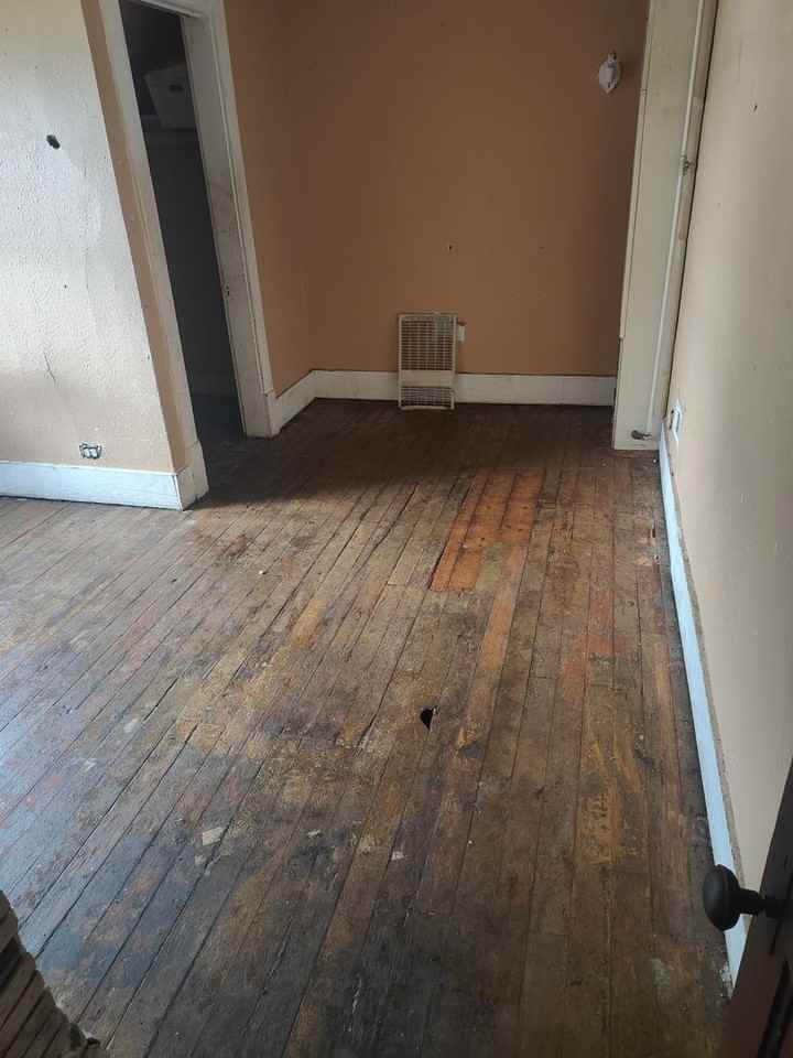 1817 N Superior St - Photo 6 of 12