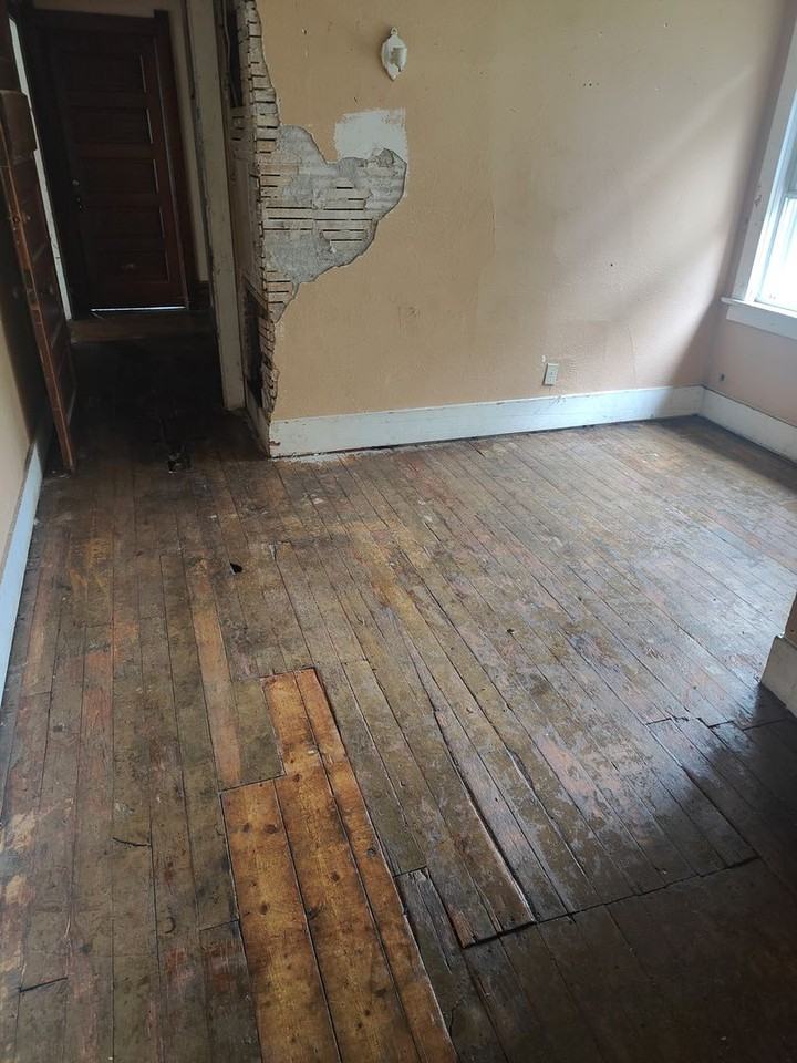 1817 N Superior St - Photo 7 of 12