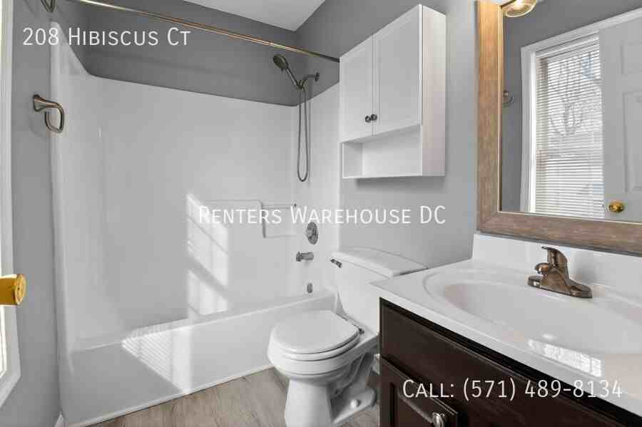 208 Hibiscus Ct - Photo 7 of 16