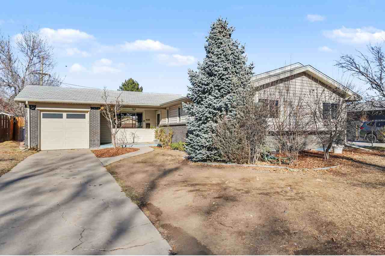 6235 E Mexico Ave - Photo 2 of 19