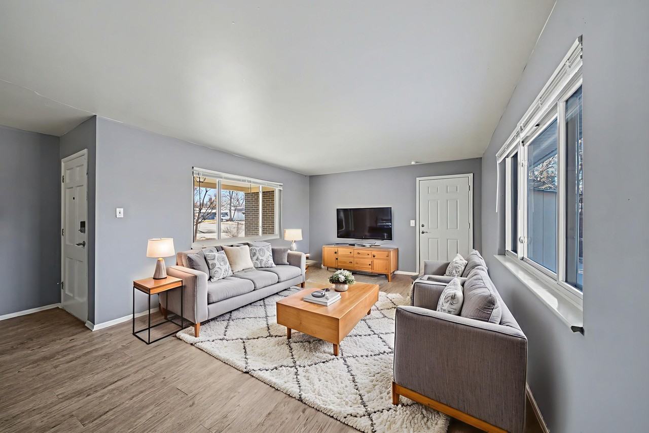 6235 E Mexico Ave - Photo 5 of 19