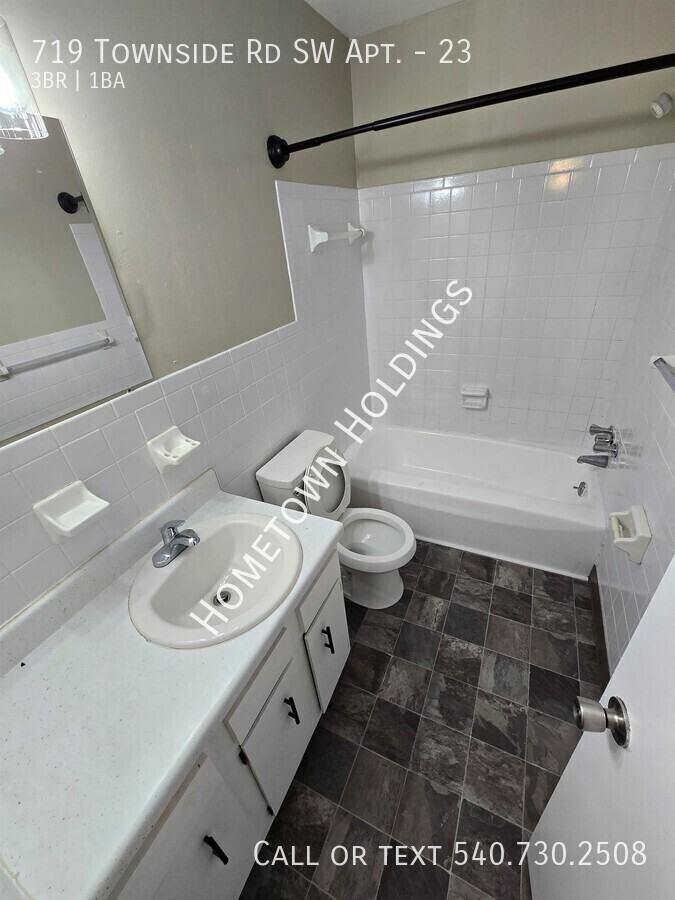 719 Townside Rd Sw #23 - Photo 4 of 7