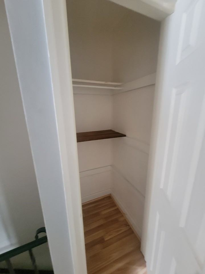 330 Lincoln Ave #1 - Photo 3 of 5