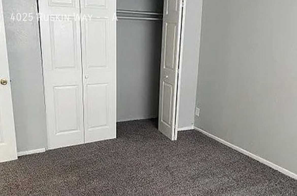 4025 Ruskin Way #B - Photo 3 of 11