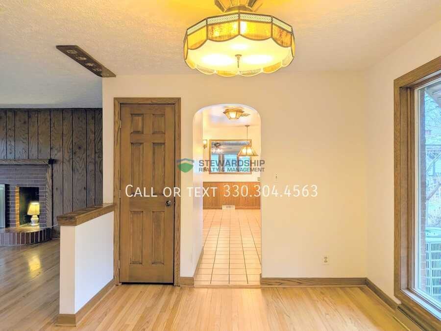 2636 Orchard Park St Nw - Photo 3 of 29