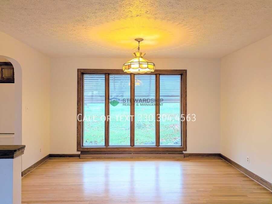 2636 Orchard Park St Nw - Photo 4 of 29