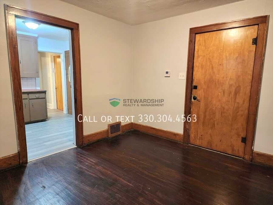 1628 E Market St #3 - Photo 4 of 19